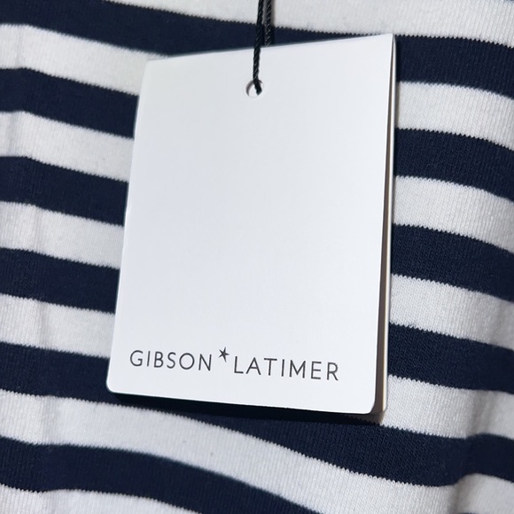 Navy Blue/ White, Twist Tie Sleeveless Top! NEW!!! Medium✈️🏝️ - Picture 2 of 2